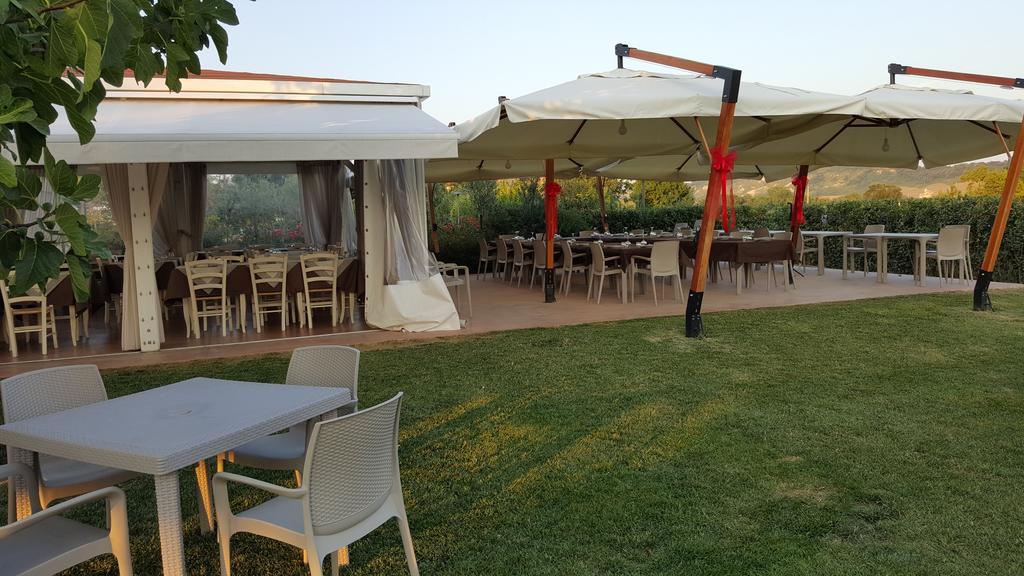 Locanda Borgognina Lucrezia Esterno foto