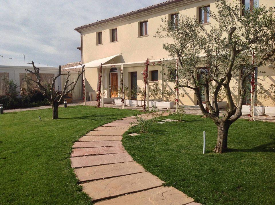 Locanda Borgognina Lucrezia Esterno foto