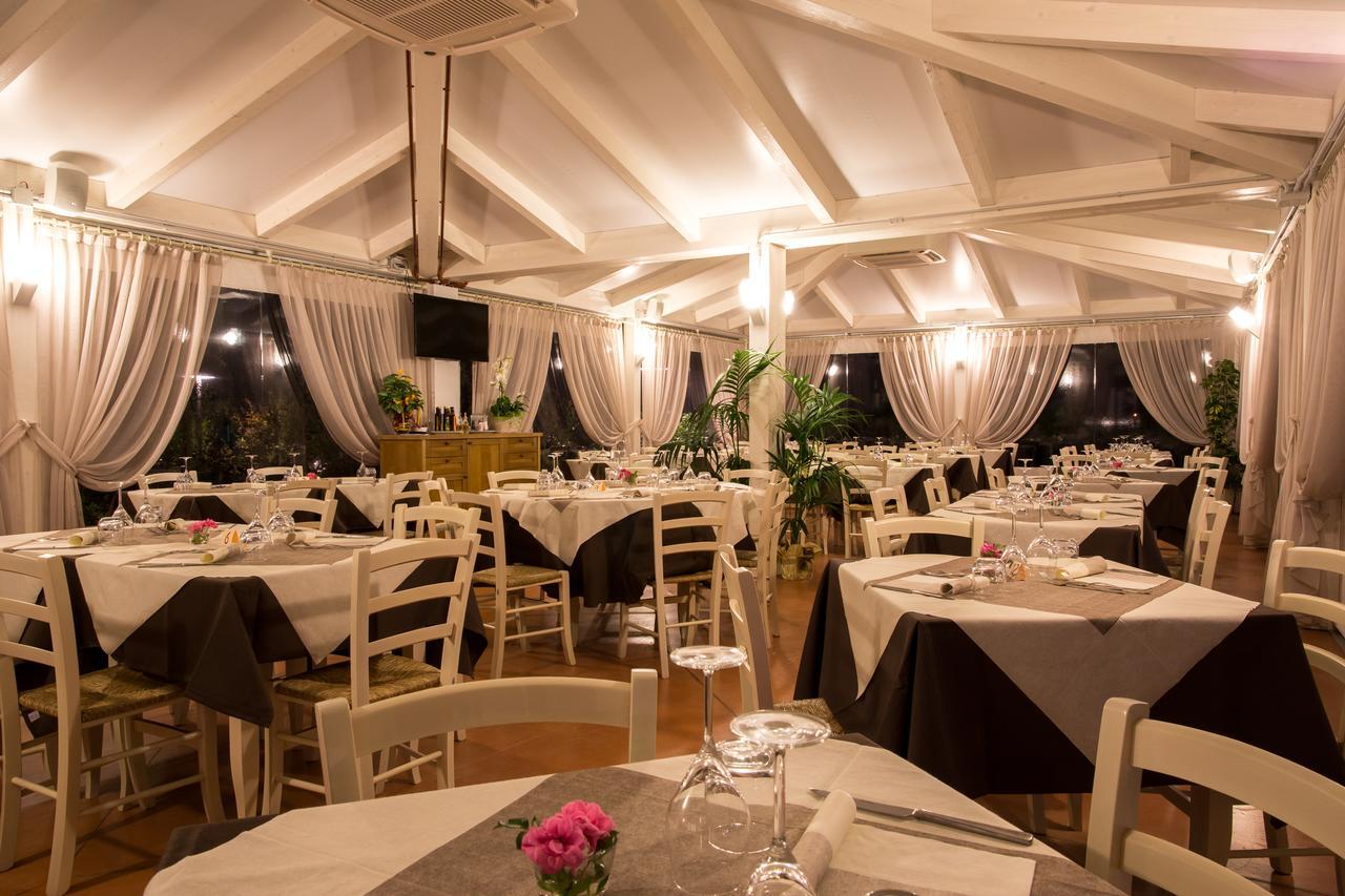 Locanda Borgognina Lucrezia Esterno foto