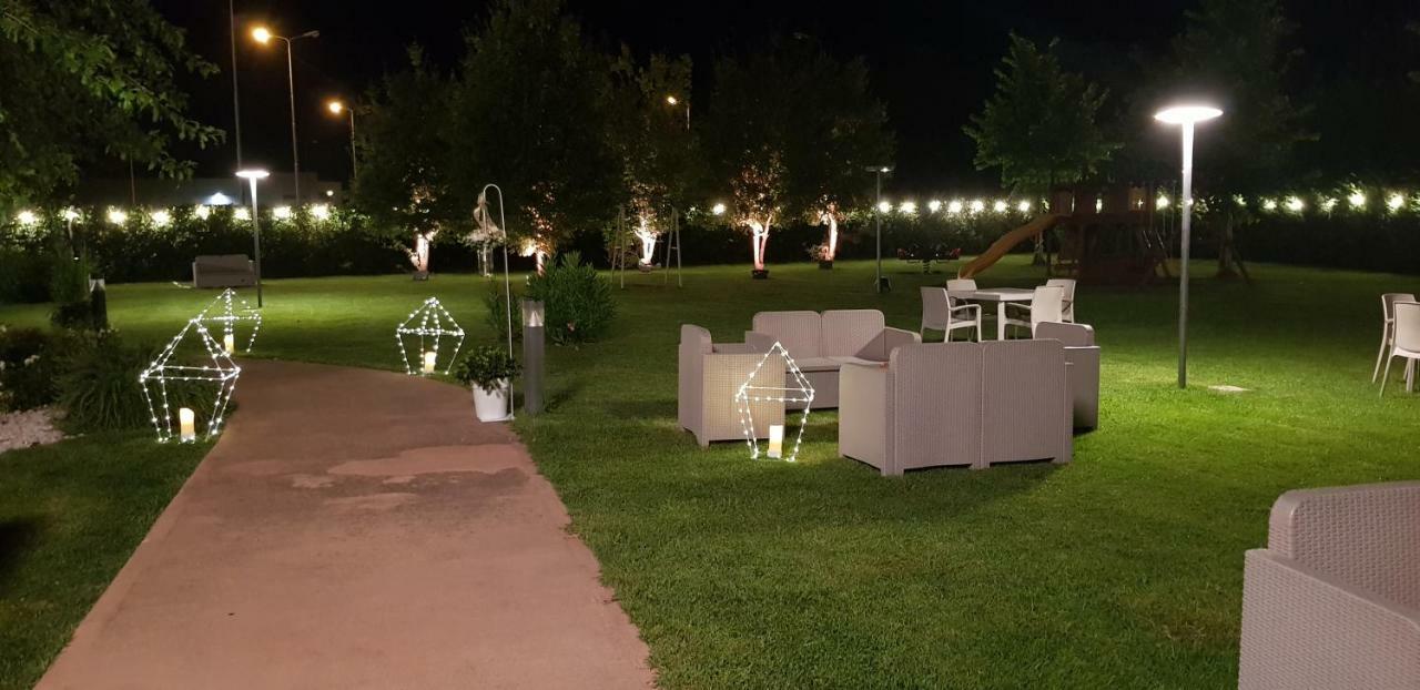 Locanda Borgognina Lucrezia Esterno foto