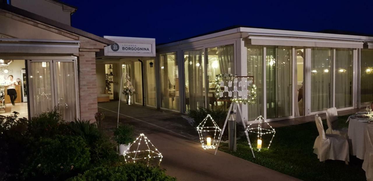 Locanda Borgognina Lucrezia Esterno foto