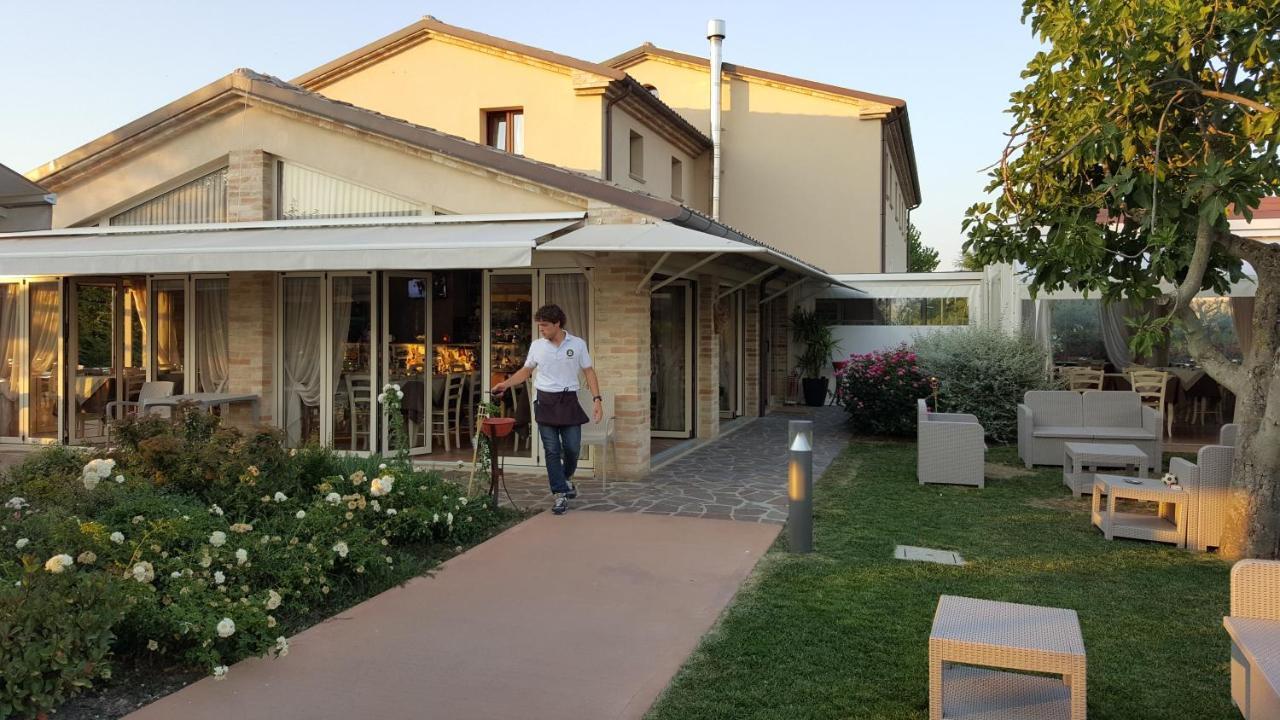 Locanda Borgognina Lucrezia Esterno foto